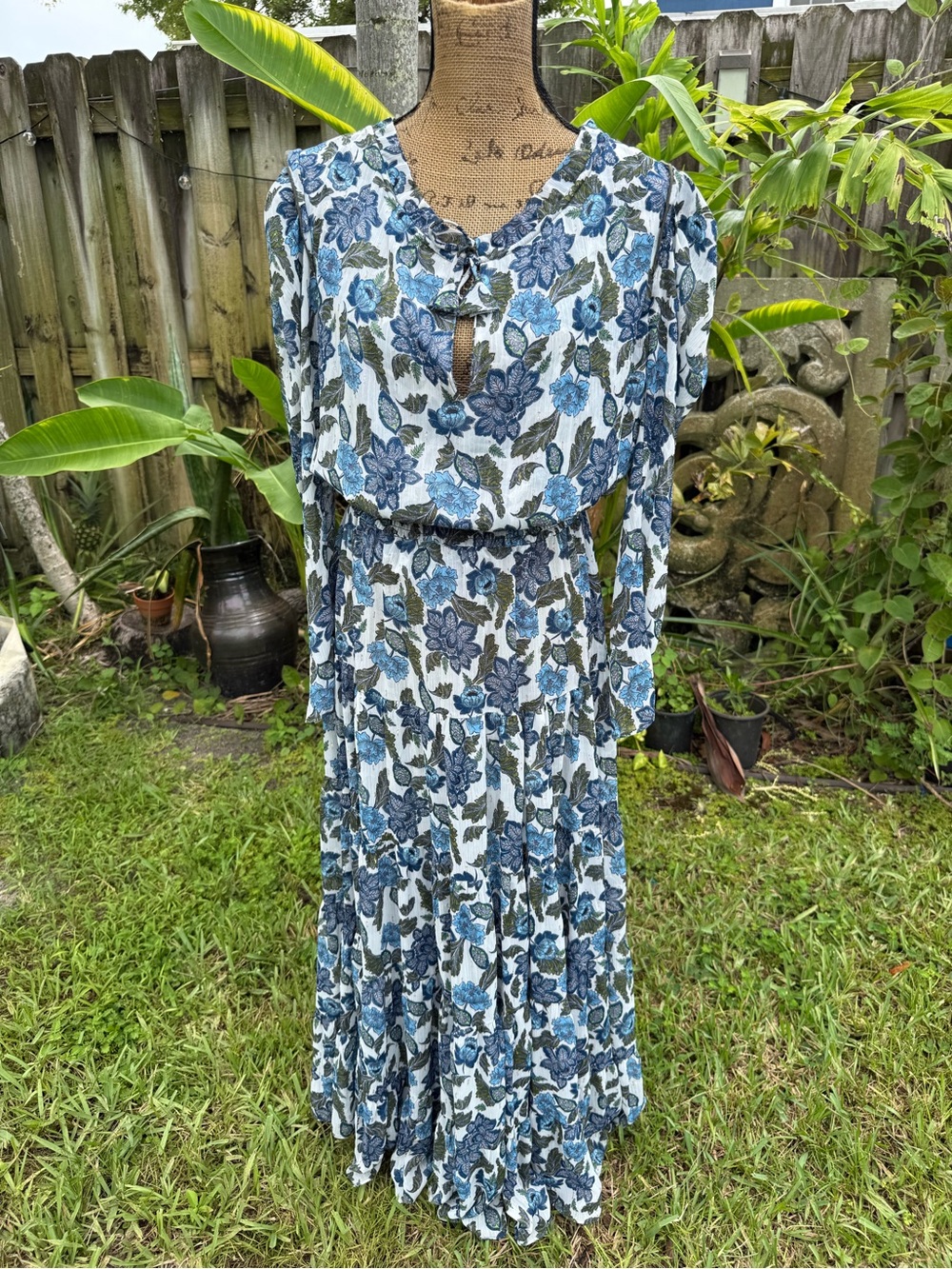 Misa Los Angeles Vida Flora Azulia Maxi Dress Boho Sz Small like new